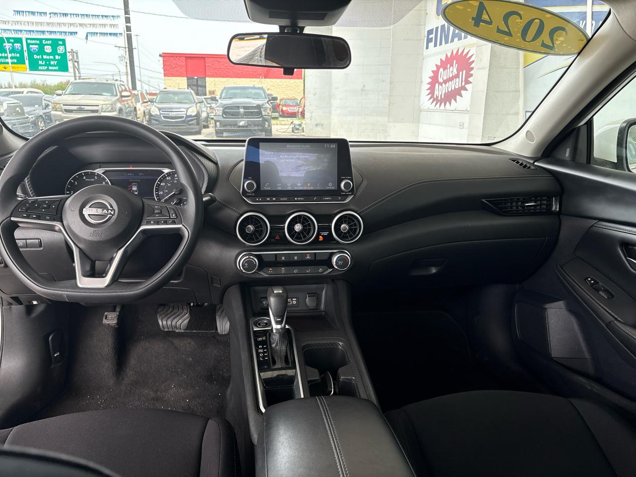 Nissan Sentra SV CVT 2024