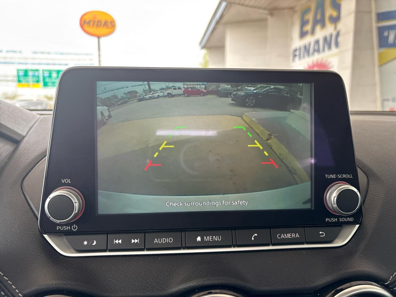 Nissan Sentra SV CVT 2024