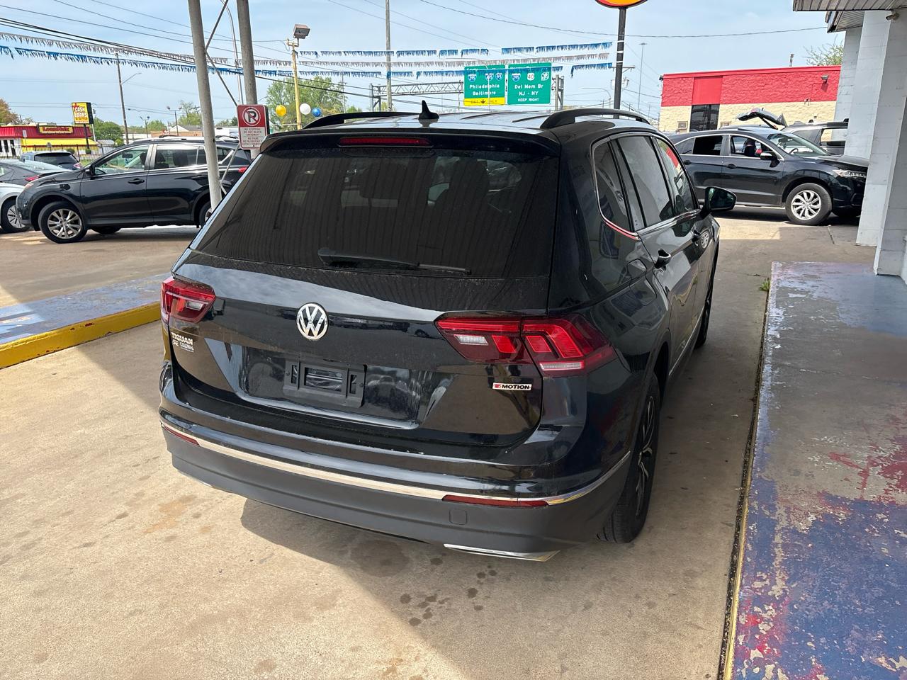 Volkswagen Tiguan 2.0T SE R-Line Black 4MOTION 2021