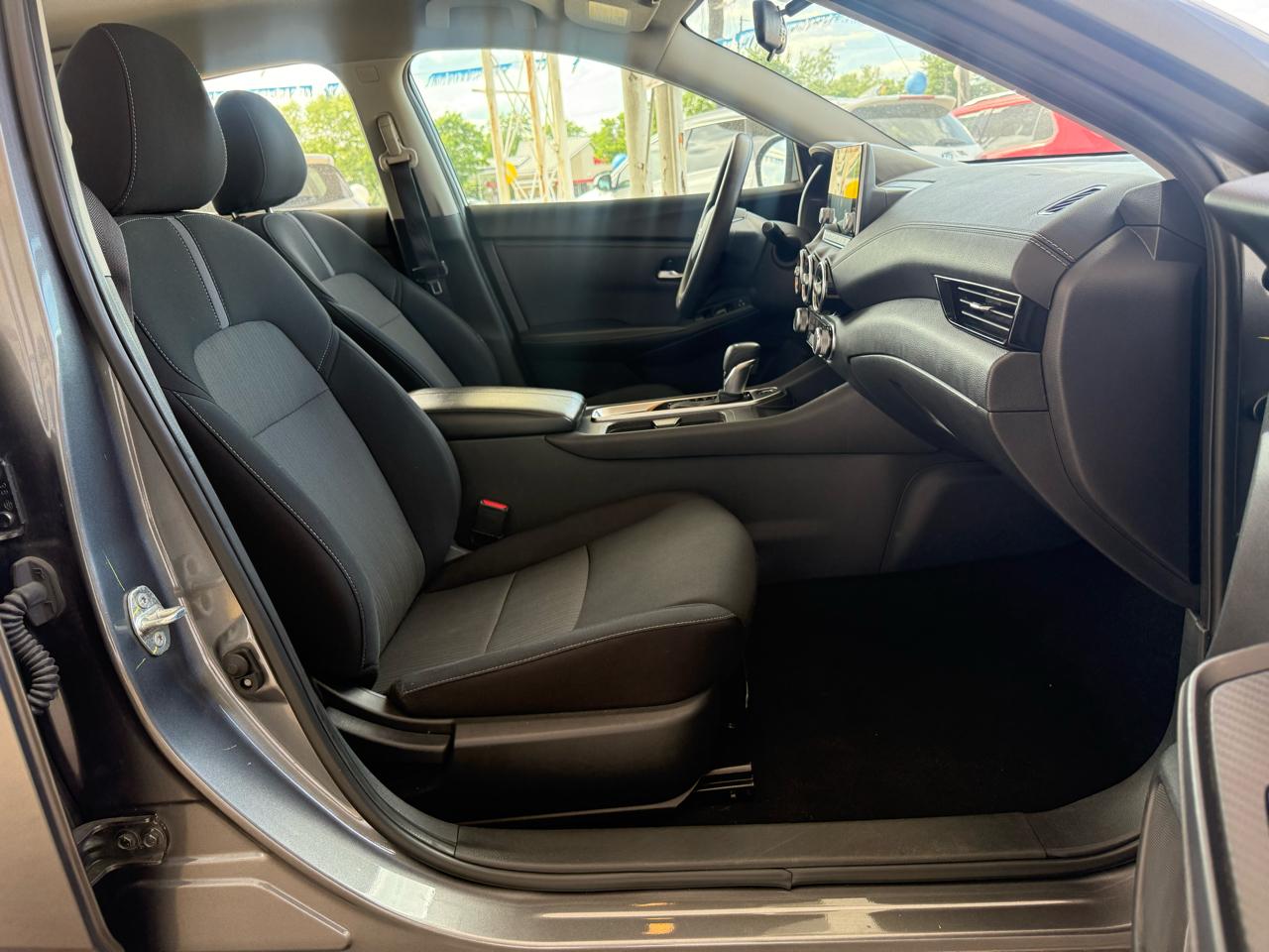 Nissan Sentra SV CVT 2024