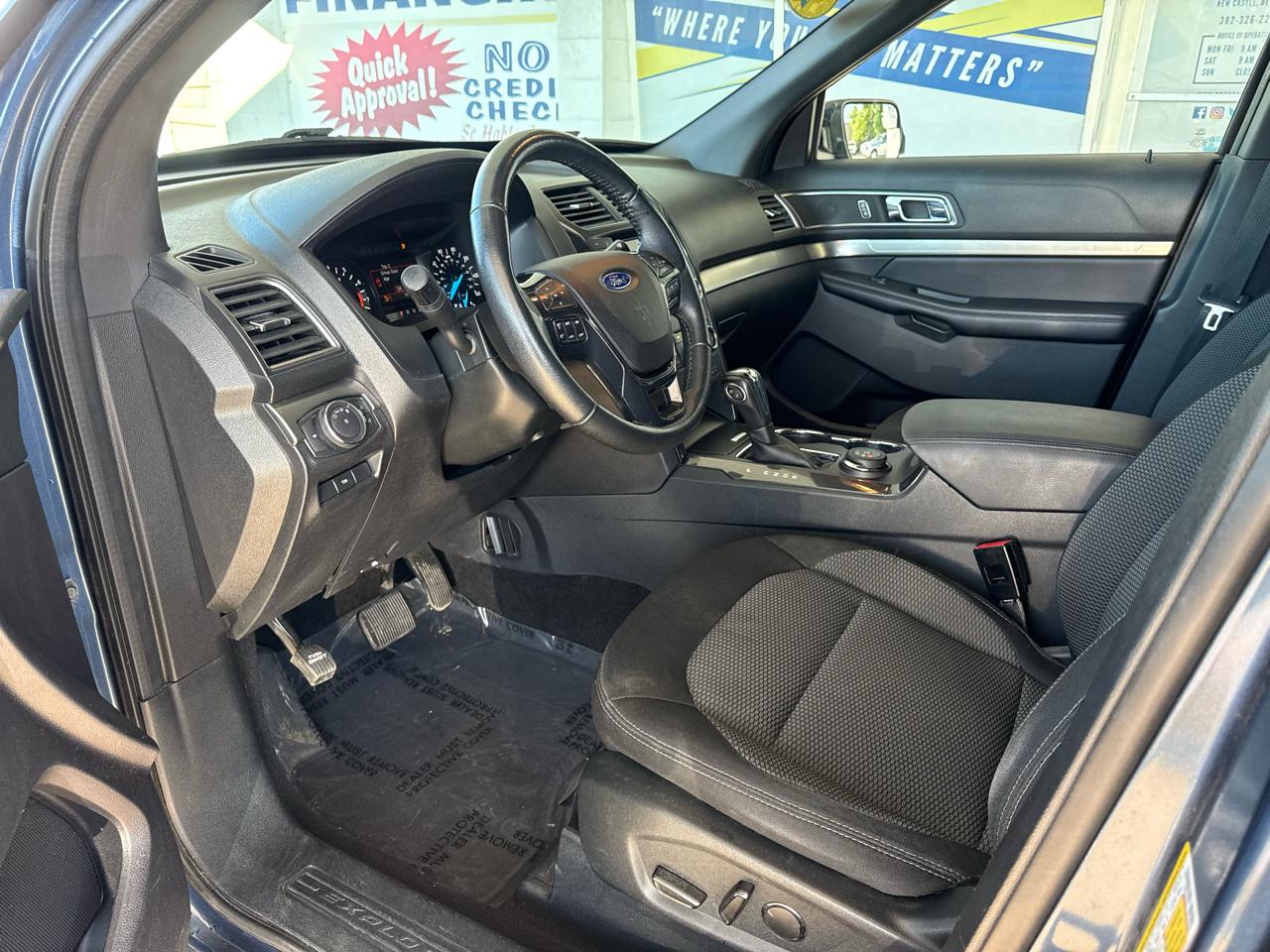 Ford Explorer XLT 4WD 2018