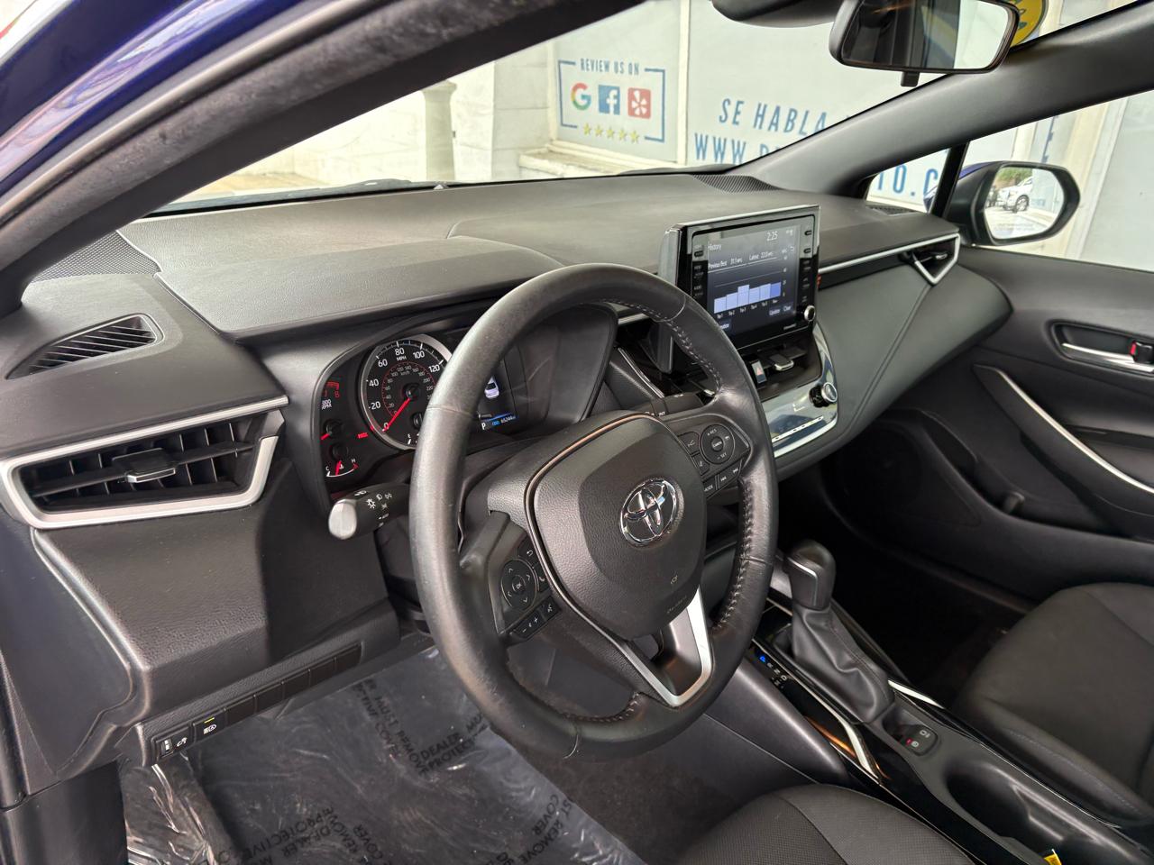 Toyota Corolla SE Nightshade CVT (Natl) 2022