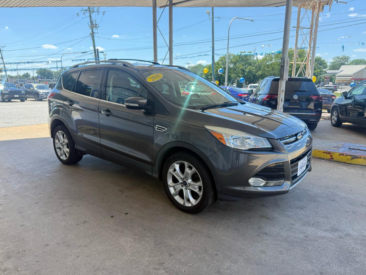 Ford Escape 4WD 4dr Titanium 2016