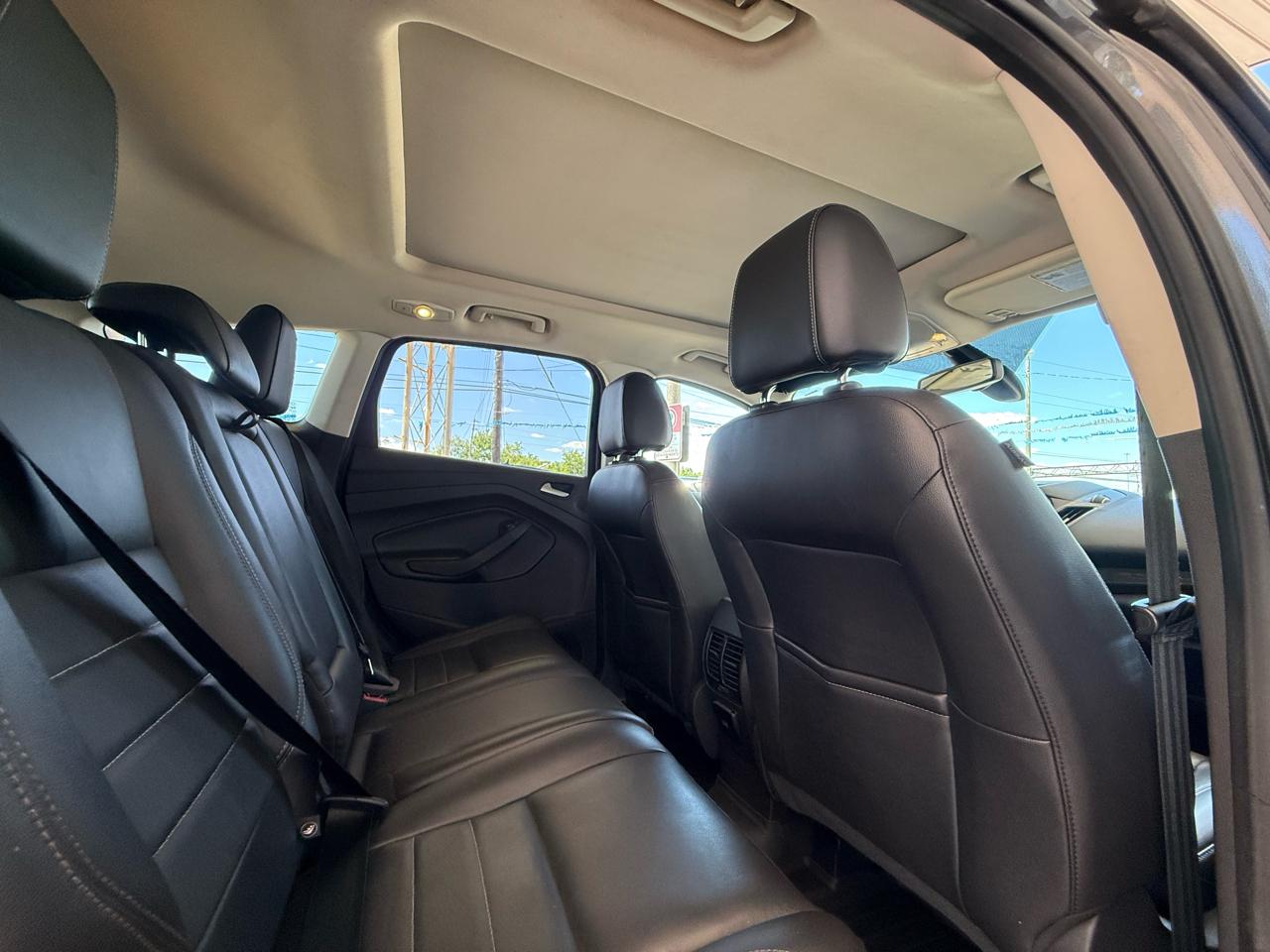 Ford Escape 4WD 4dr Titanium 2016