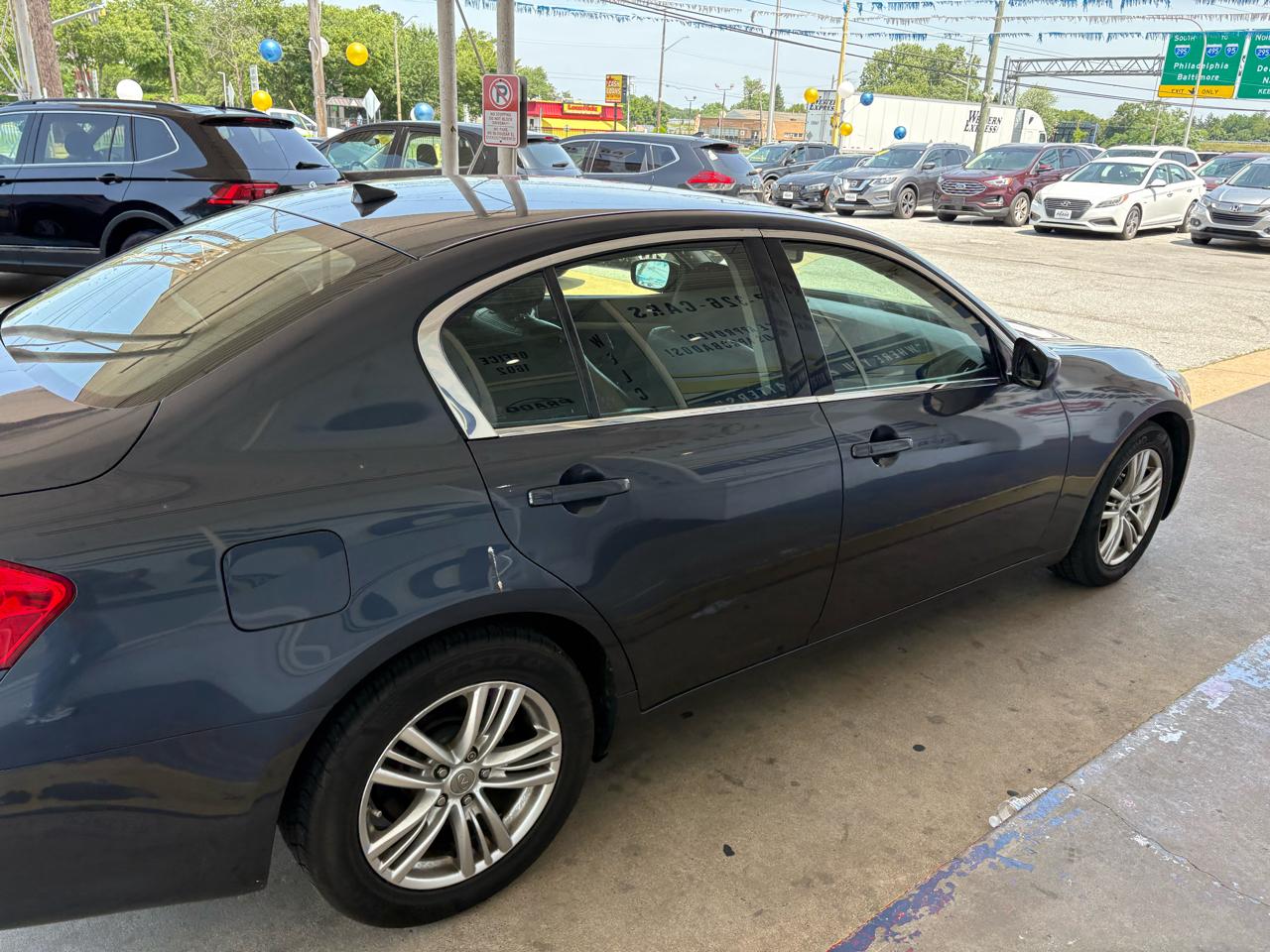 Infiniti G25 Sedan 4dr x AWD 2012