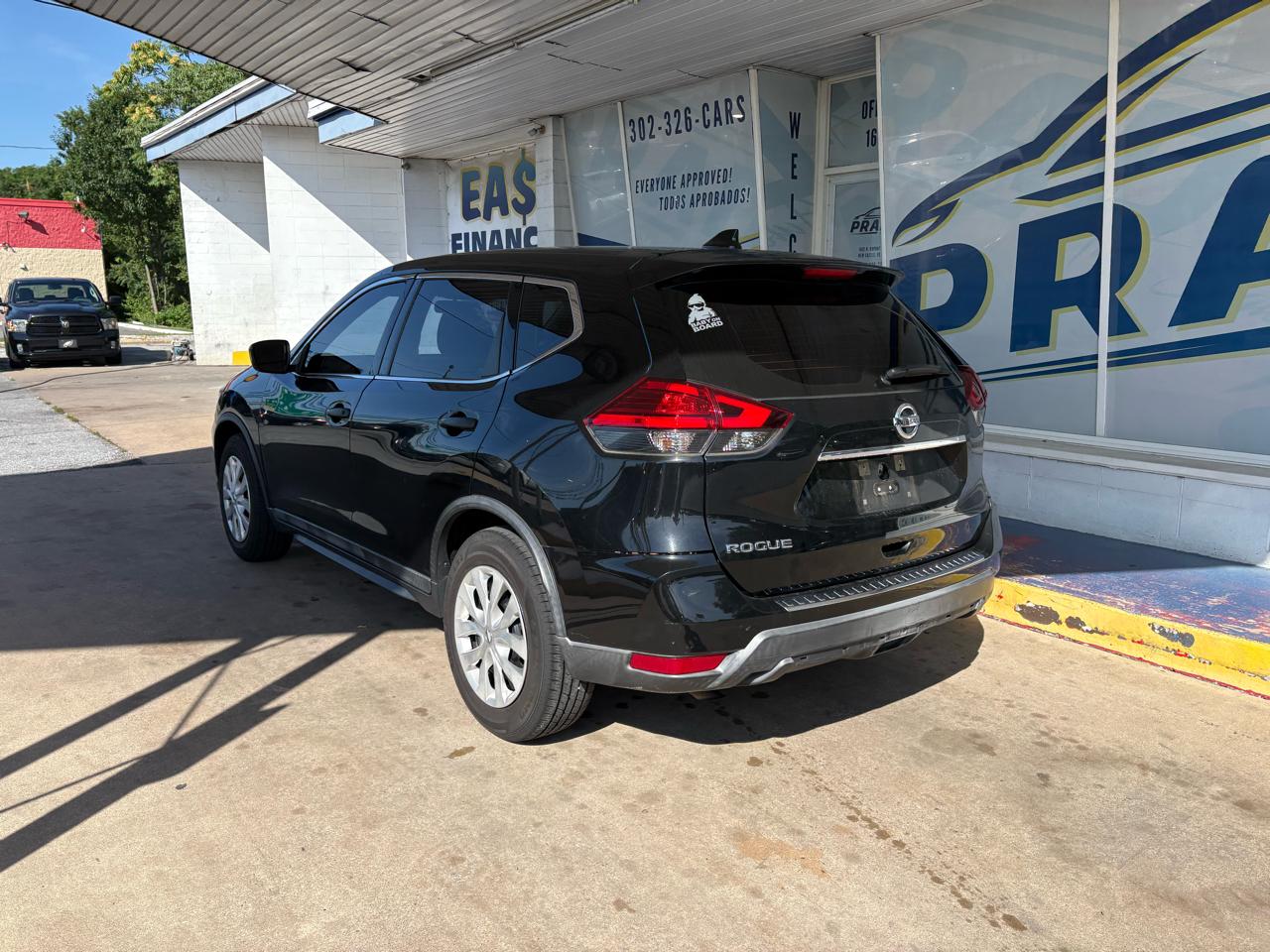 Nissan Rogue FWD S 2017