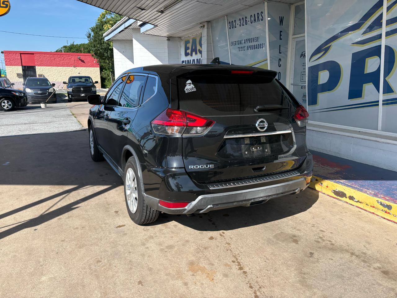 Nissan Rogue FWD S 2017