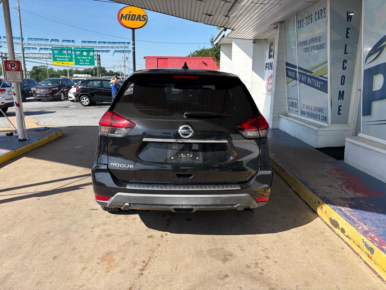 Nissan Rogue FWD S 2017