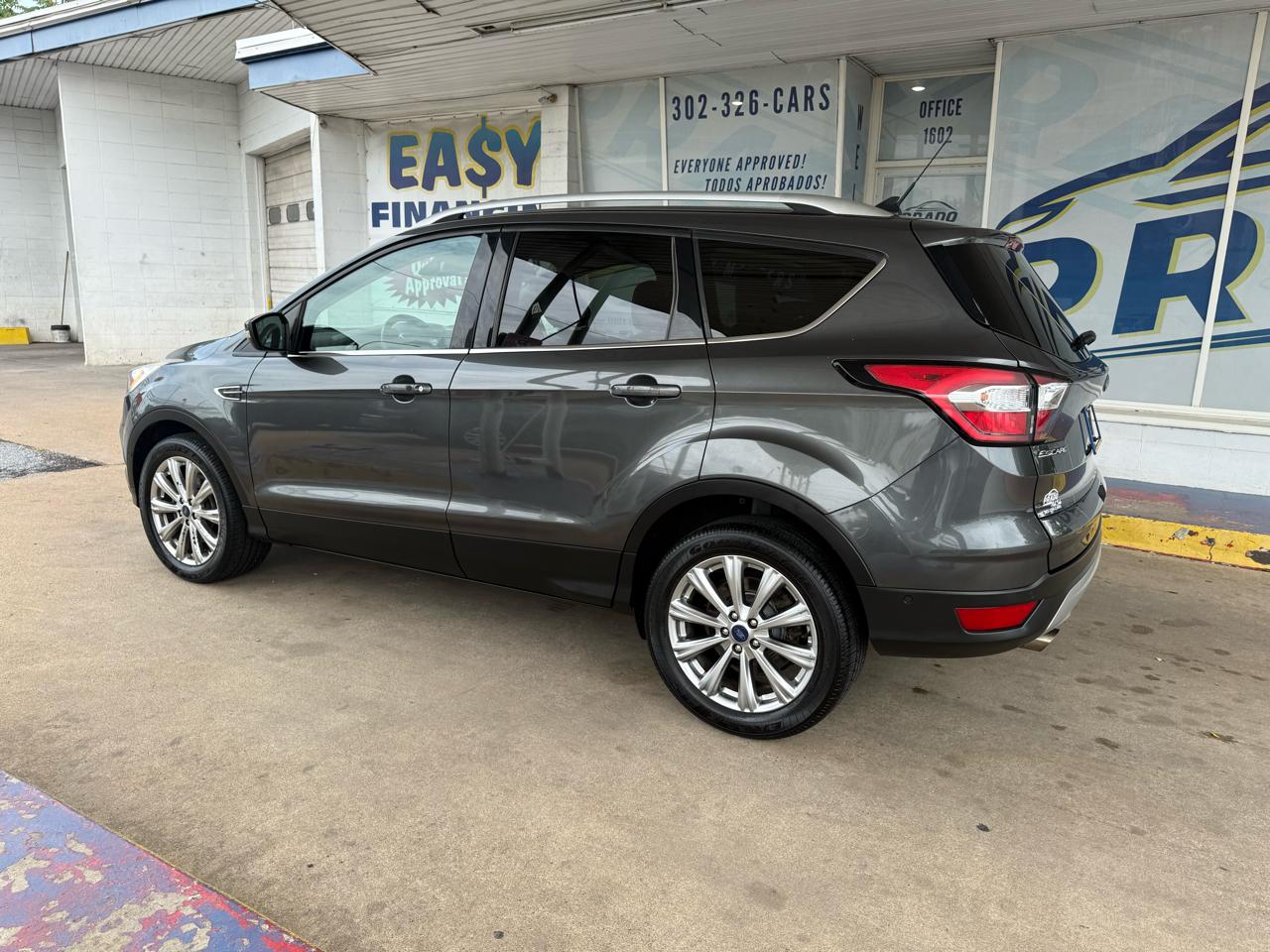 Ford Escape Titanium 4WD 2018