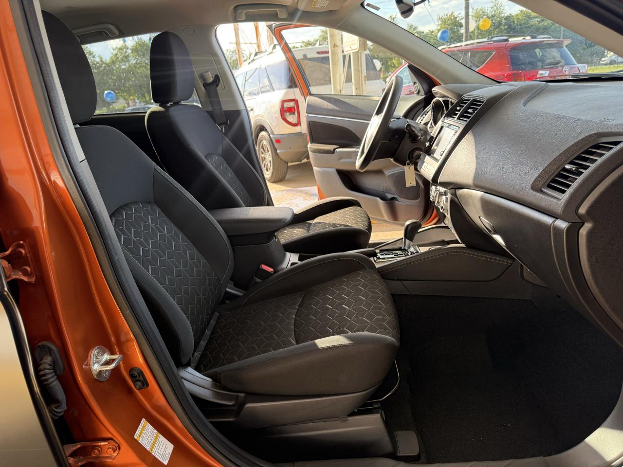 Mitsubishi Outlander Sport ES 2.0 CVT 2022