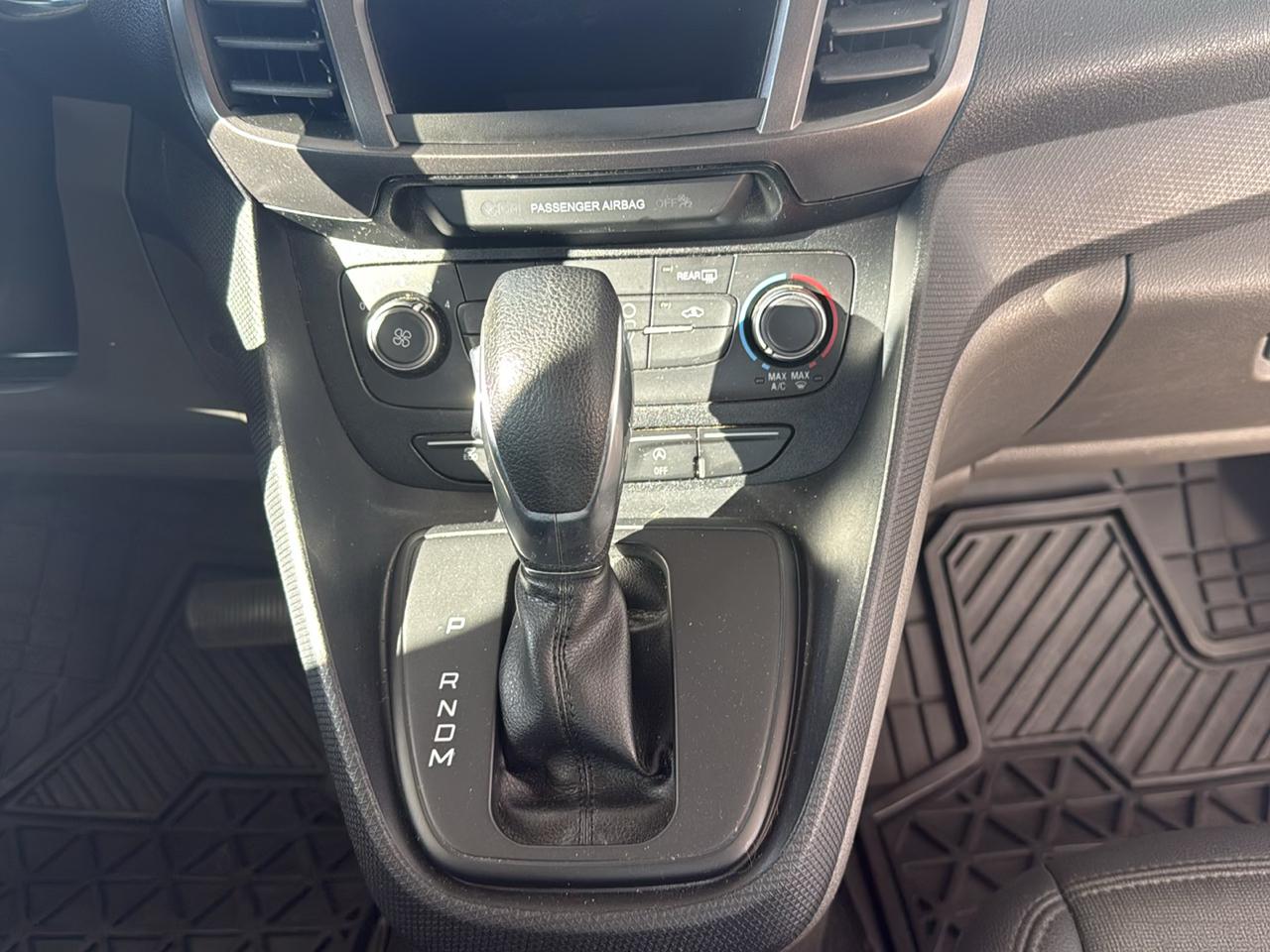 Ford Transit Connect Van XL LWB w/Rear Symmetrical Doors 2021
