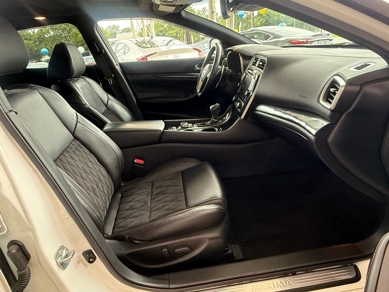 Nissan Maxima SR 3.5L 2021