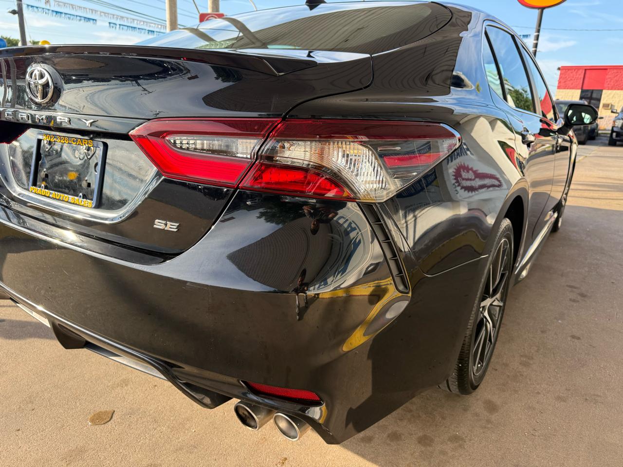 Toyota Camry SE Auto (Natl) 2022