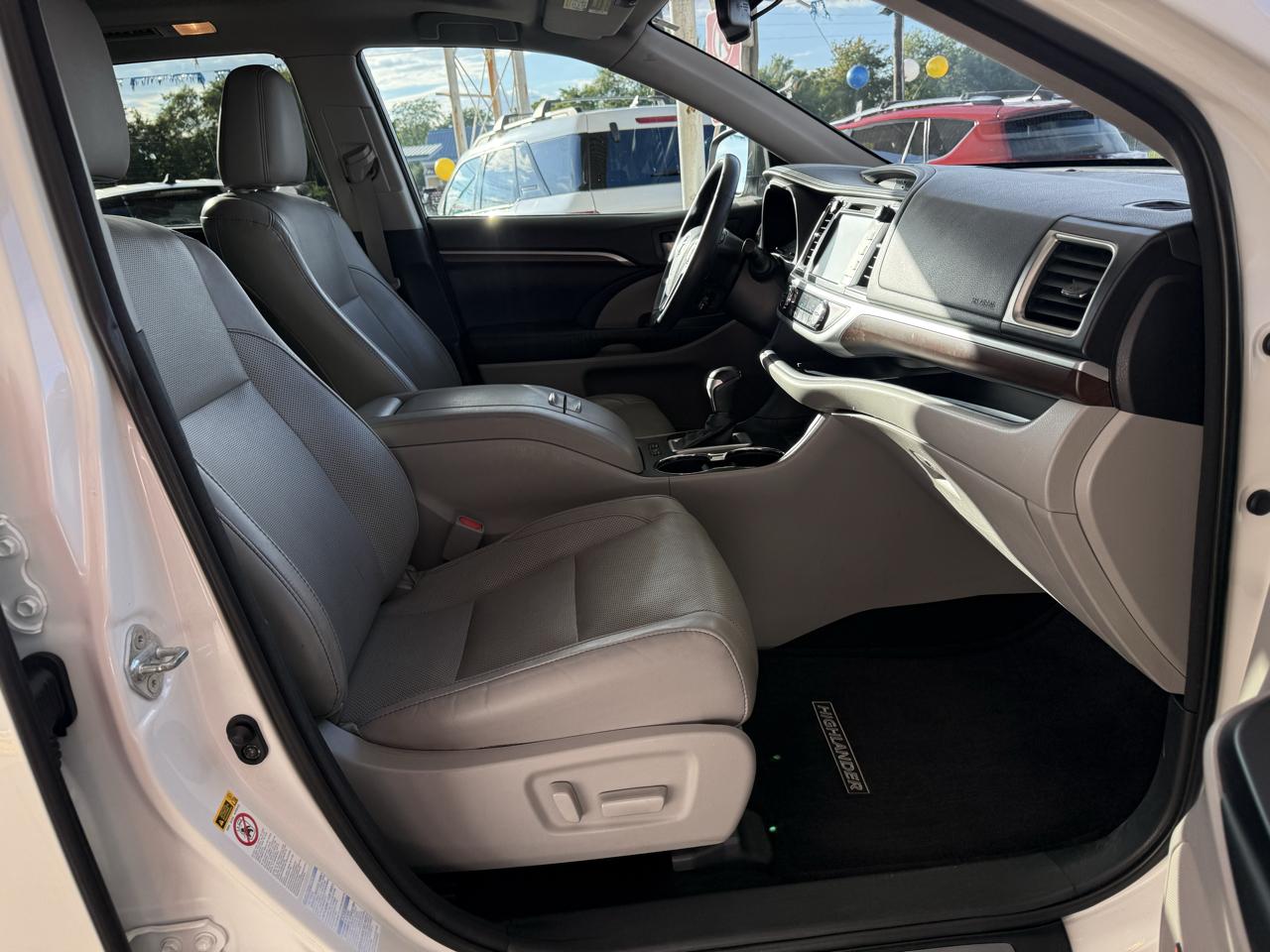 Toyota Highlander AWD 4dr V6 Limited (Natl) 2016