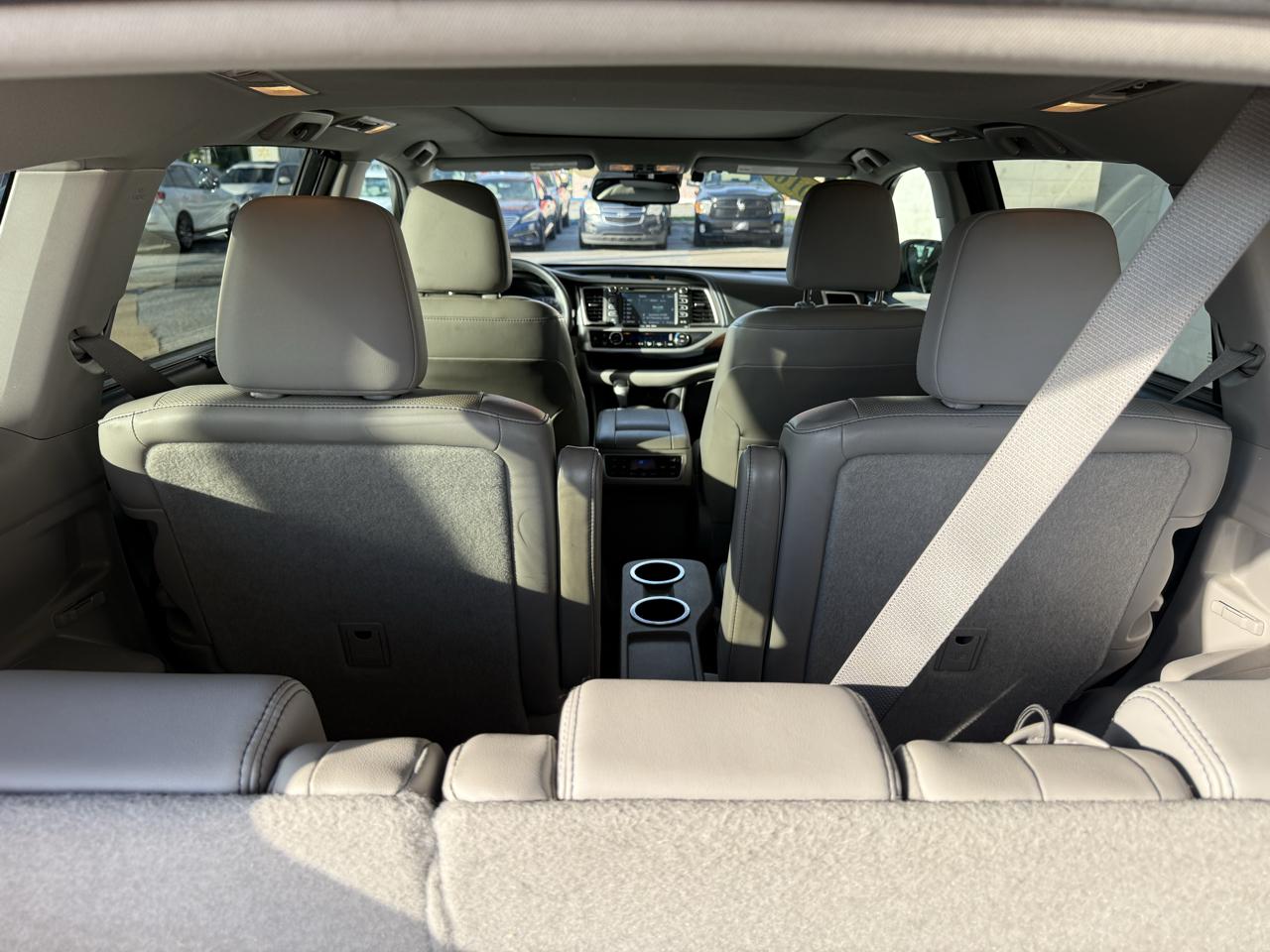 Toyota Highlander AWD 4dr V6 Limited (Natl) 2016