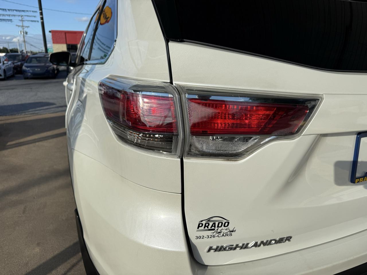Toyota Highlander AWD 4dr V6 Limited (Natl) 2016