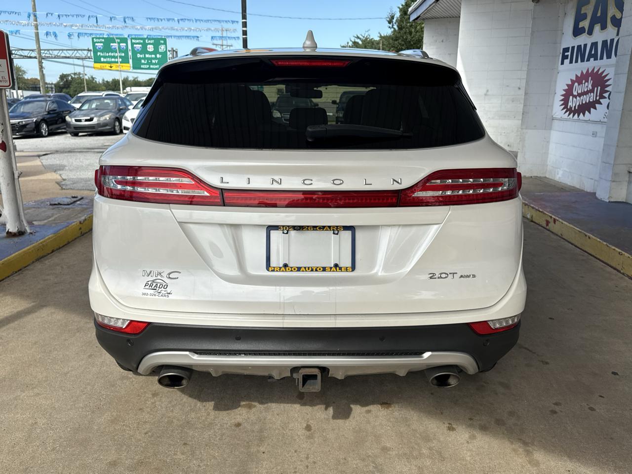 Lincoln MKC photo 19