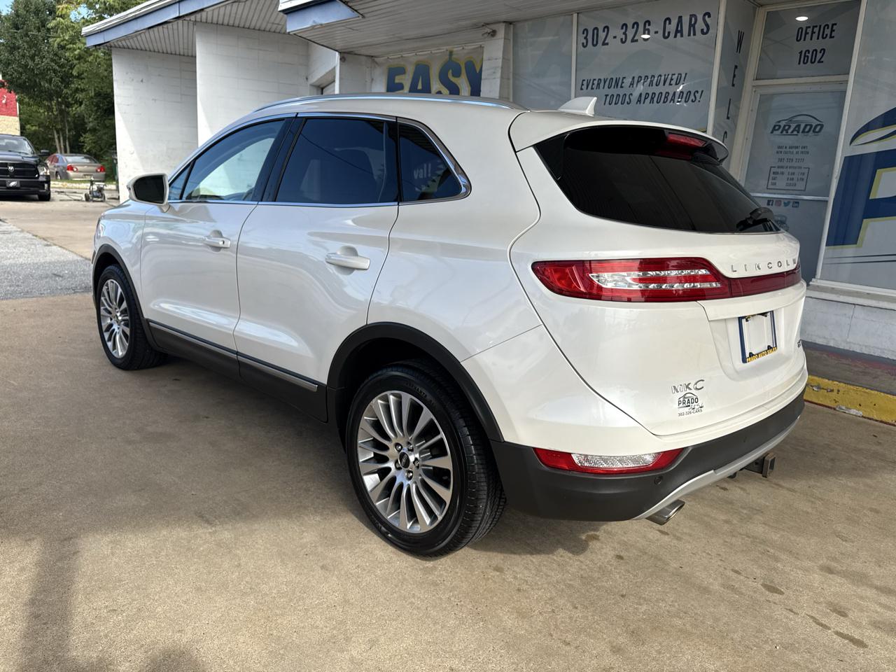 Lincoln MKC photo 20