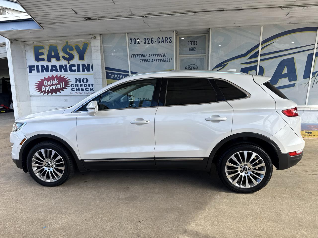 Lincoln MKC photo 21