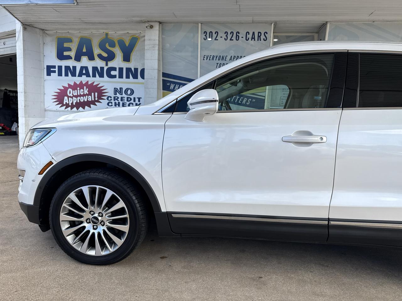 Lincoln MKC photo 22