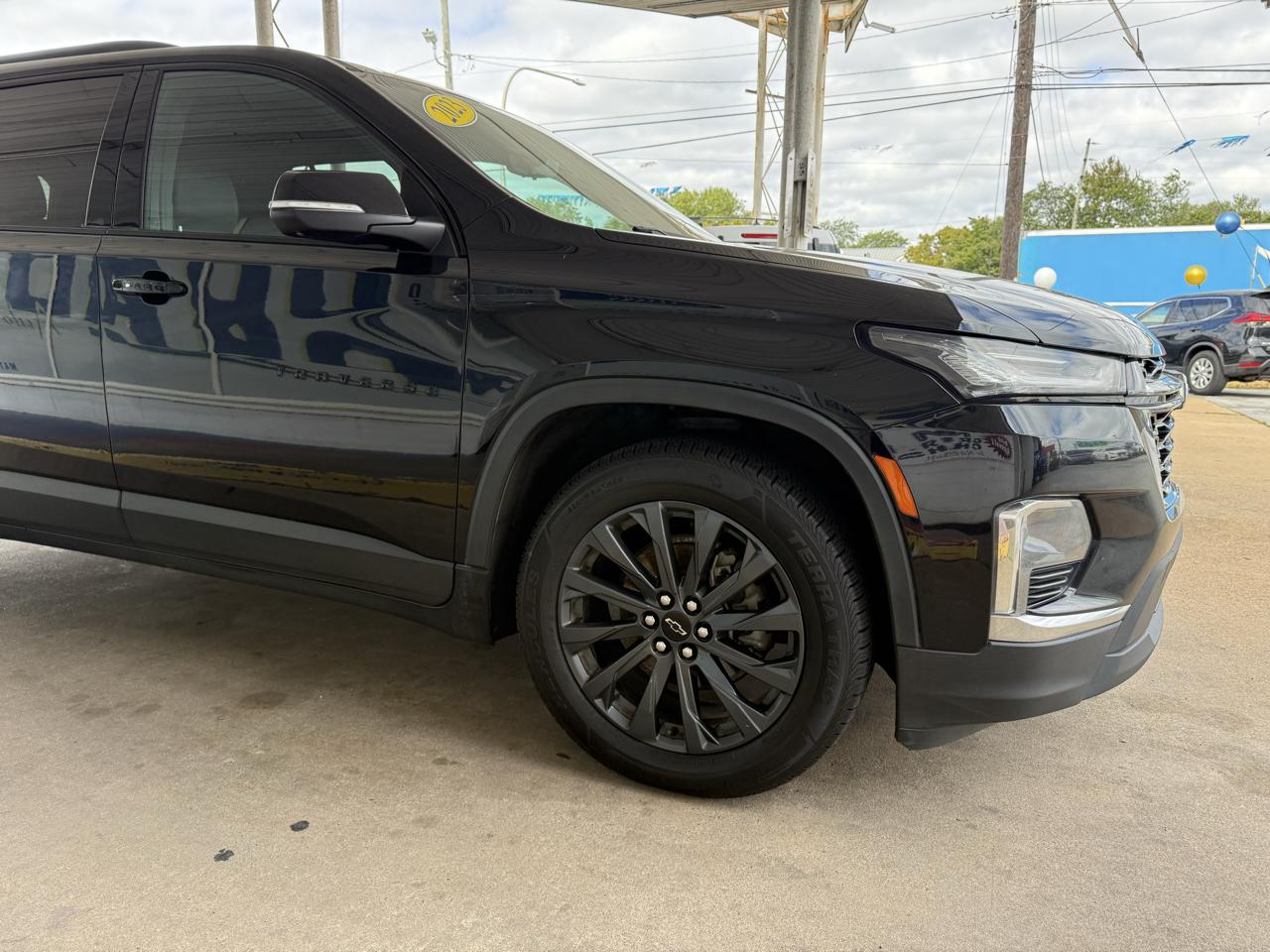 Chevrolet Traverse photo 4