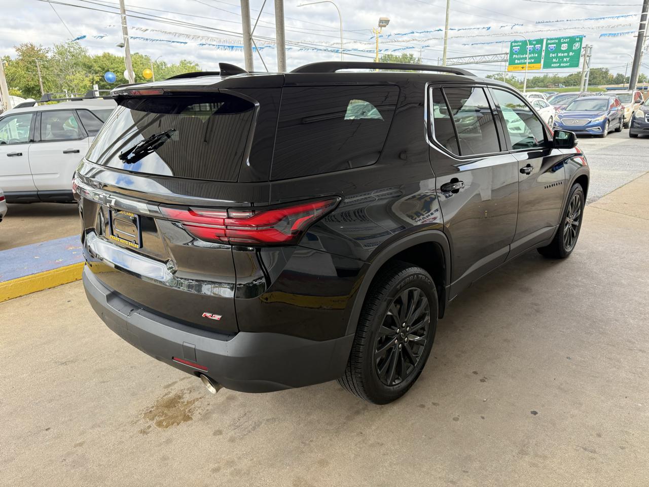 Chevrolet Traverse photo 14