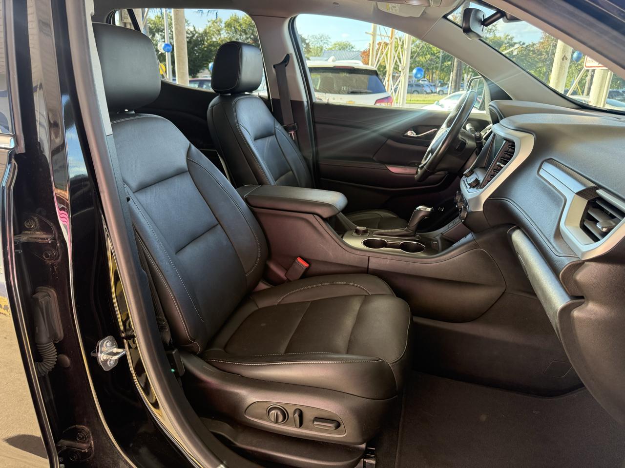 GMC Acadia AWD 4dr SLT w/SLT-1 2019