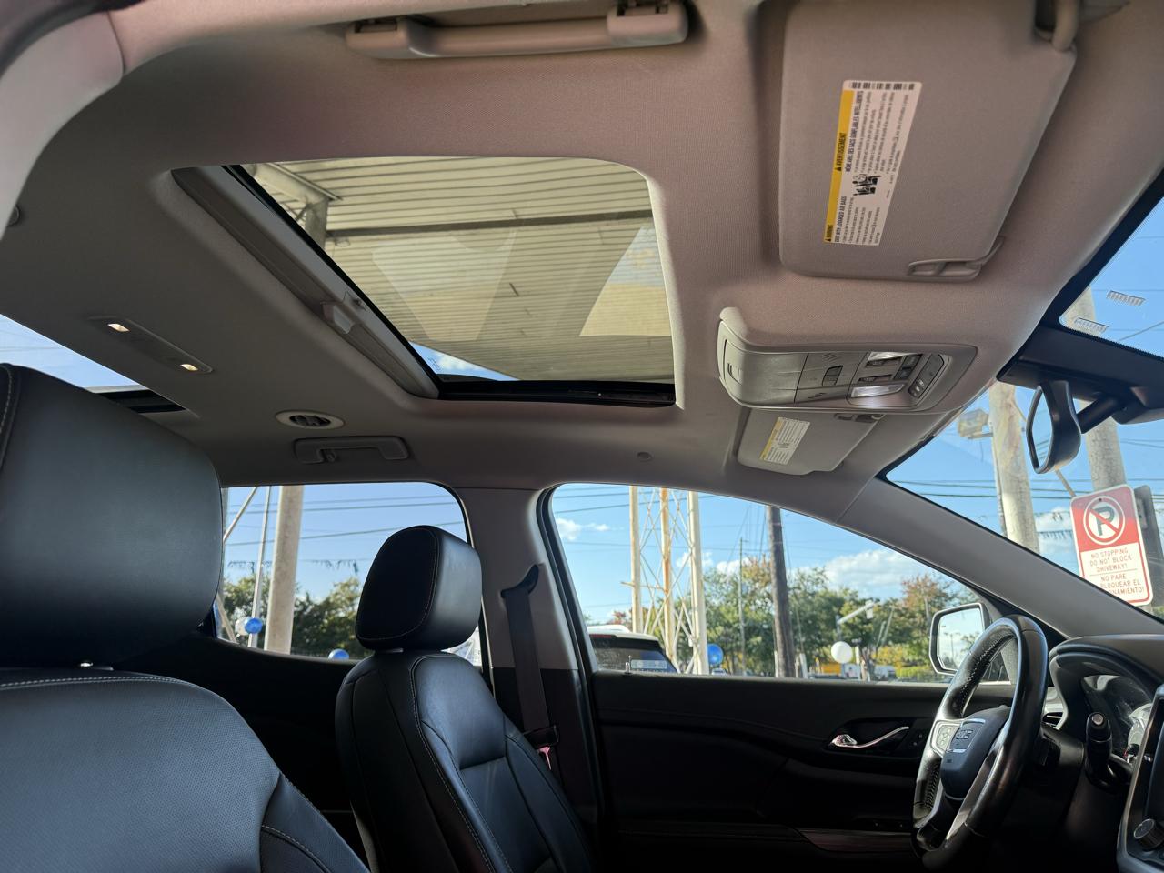 GMC Acadia AWD 4dr SLT w/SLT-1 2019