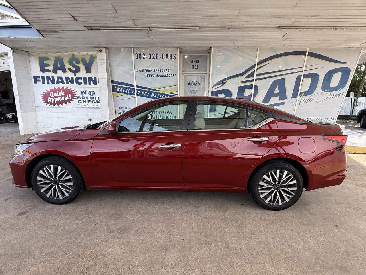 Nissan Altima photo 14