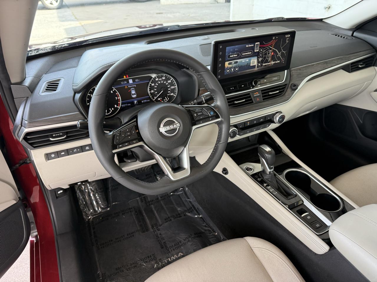 Nissan Altima photo 18
