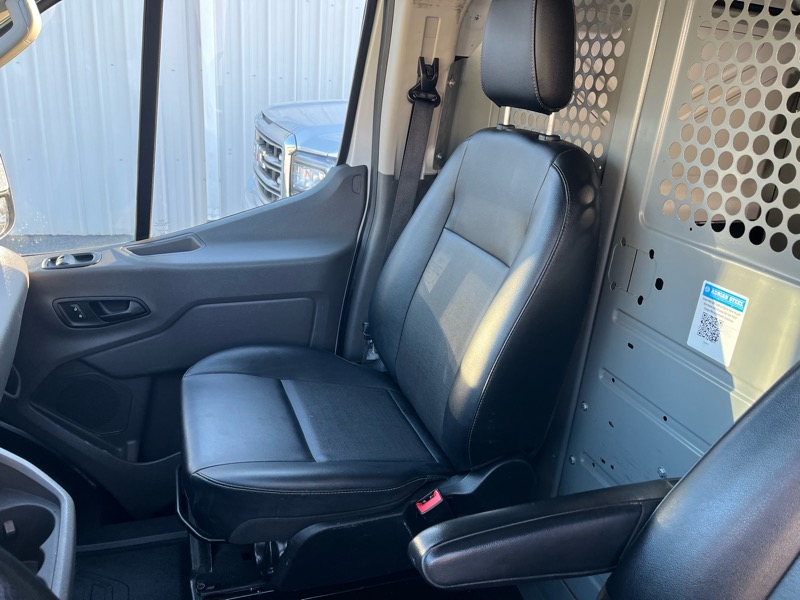 Ford Transit 150 Van Low Roof w/Sliding Pass. 130-in. WB 2021