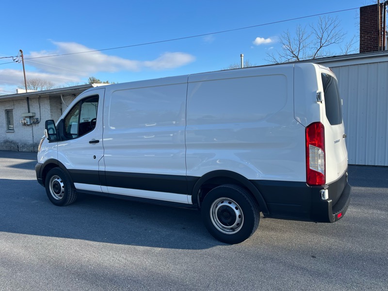 Ford Transit 150 Van Low Roof w/Sliding Pass. 130-in. WB 2021