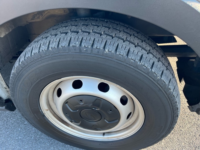 Ford Transit 150 Van Low Roof w/Sliding Pass. 130-in. WB 2021