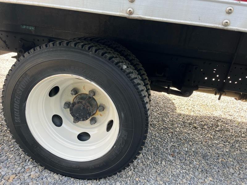 Isuzu Trucks NPR HD  2023