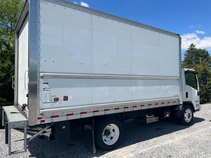 Isuzu Trucks NPR HD  2021