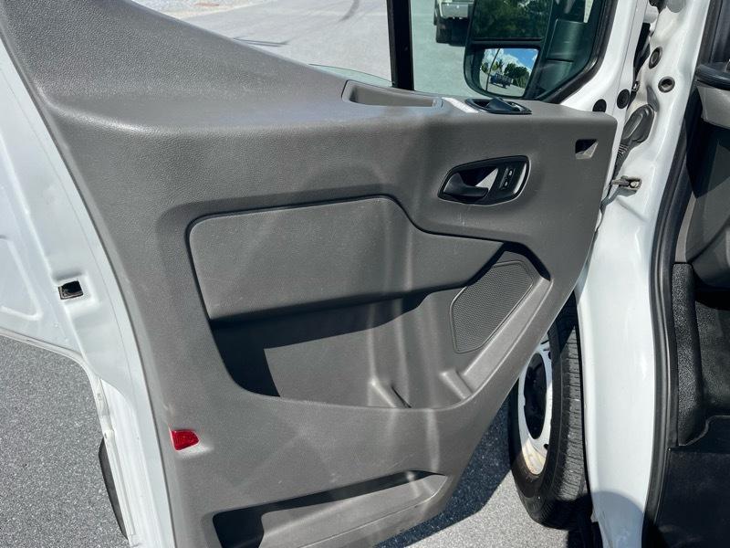 Ford Transit 250 Van Med. Roof w/Dual Sliding 130-in. WB 2021