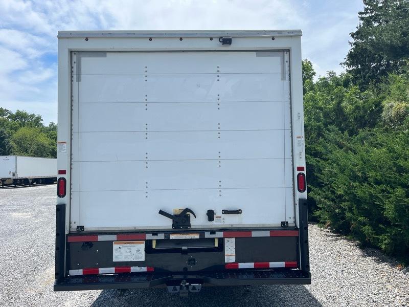 Ford Econoline E-350 Super Duty 2022