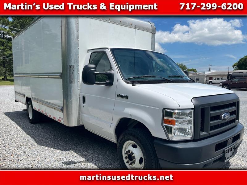 Ford Econoline E-350 Super Duty 2022