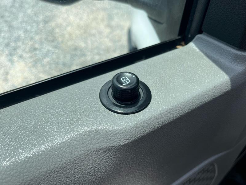 Ford Econoline E-350 Super Duty 2022
