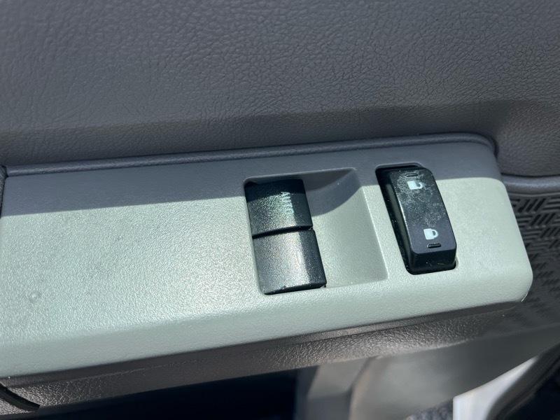 Ford Econoline E-350 Super Duty 2022