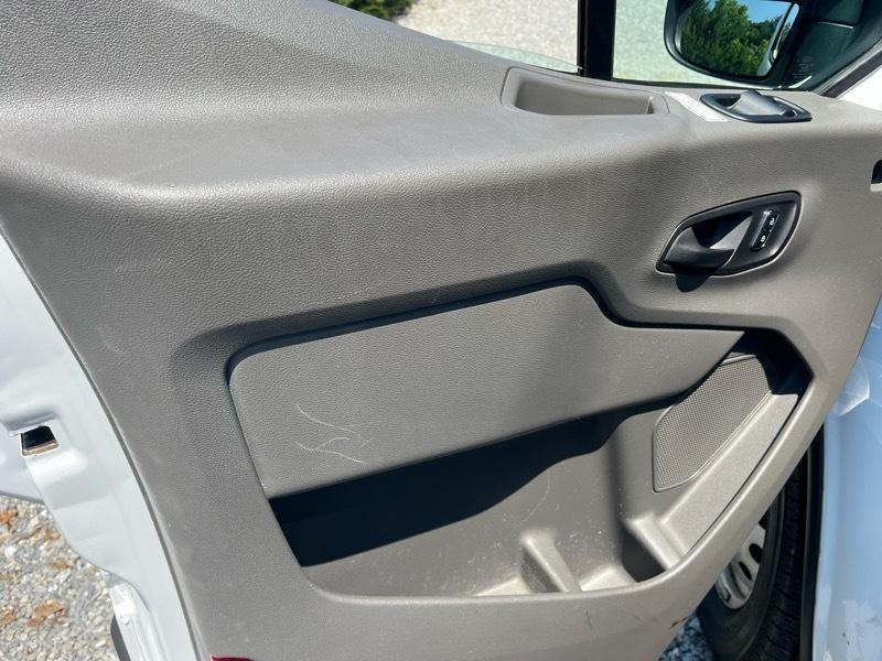 Ford Transit 250 Van High Roof w/Sliding Pass. 148-in. WB 2023