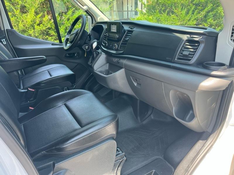 Ford Transit 250 Van High Roof w/Sliding Pass. 148-in. WB 2023