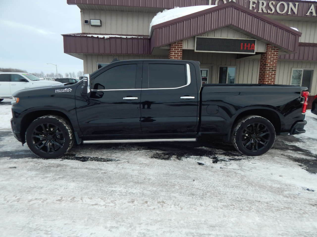 2020 Chevrolet Silverado 1500 High Country Crew Cab 4WD