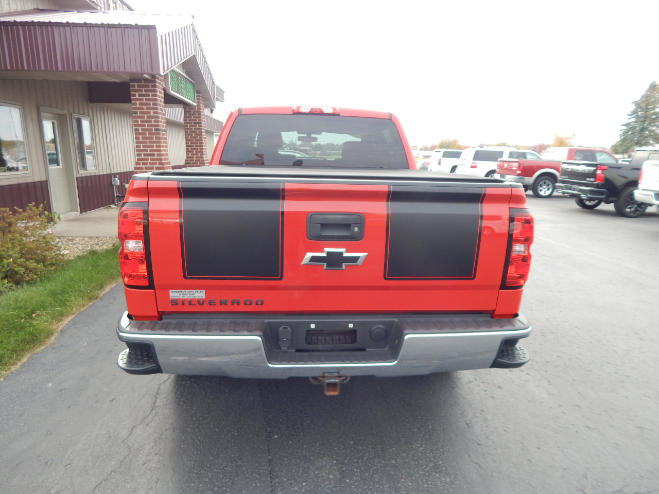Chevrolet Silverado 1500 4WD Crew Cab 143.5" LT w/1LT 2015 Chevrolet Silverado 1500 4WD Crew Cab 143.5" LT w/1LT 2015