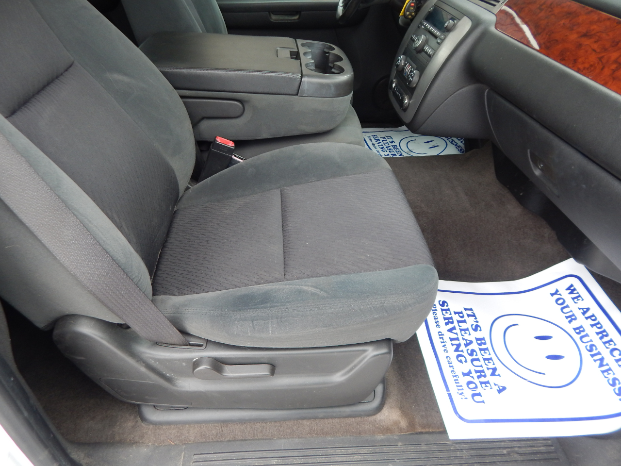 GMC Yukon SLE-1 4WD 2009