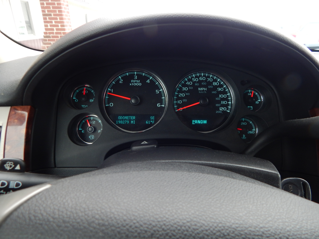 GMC Yukon SLE-1 4WD 2009