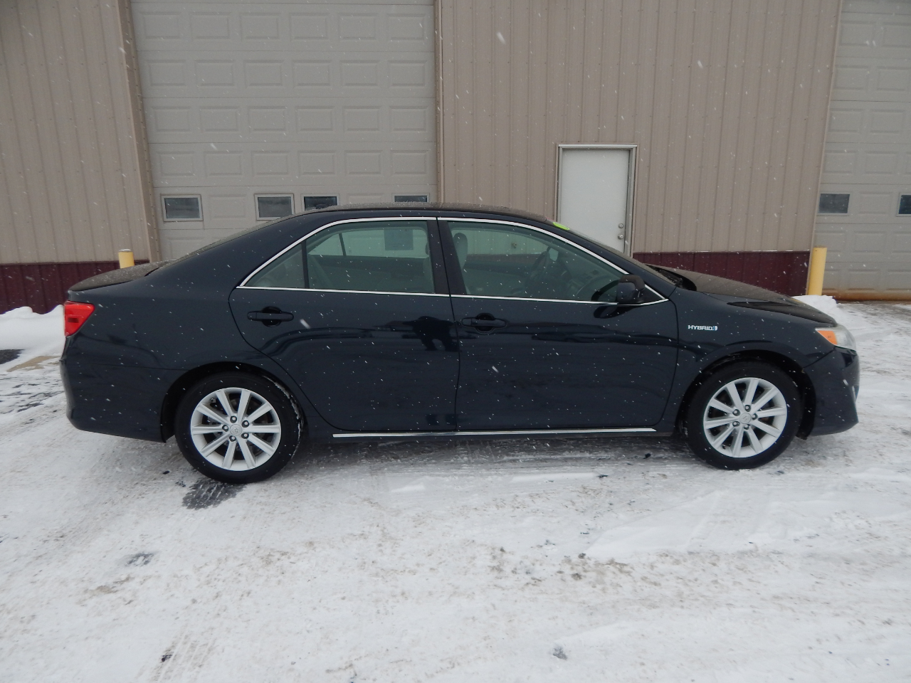 2012 Toyota Camry Hybrid LE