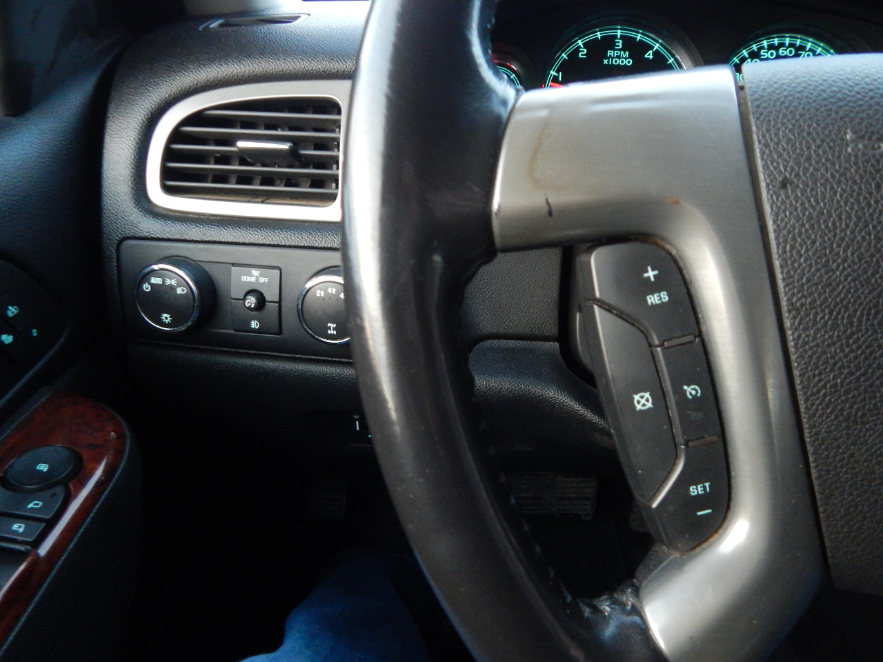 GMC Sierra 2500HD SLT Crew Cab 4WD 2010