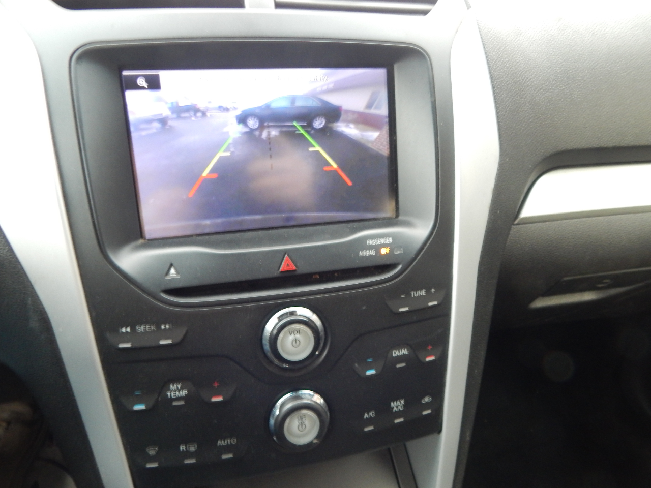 Ford Explorer XLT 4WD 2013