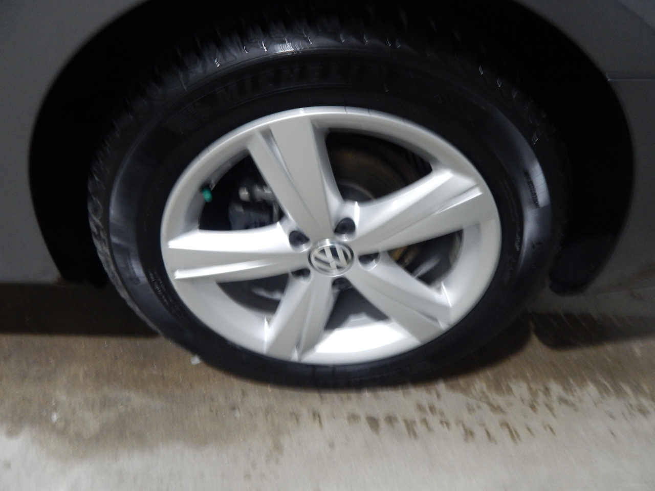 Volkswagen Passat 2.5L SE AT 2013